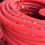 High-temperature steam hose